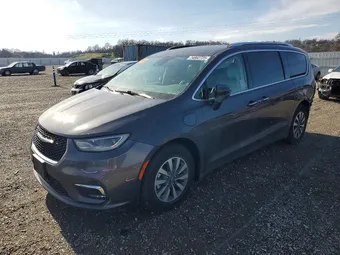 2021 Chrysler Pacifica Hybrid 2C4RC1L78MR586035