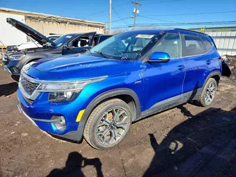 2021 Kia Seltos KNDERCAA3M7117668