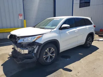 2018 Toyota Highlander 5TDBZRFH8JS850330 Lot 49442586