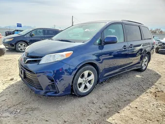 2018 Toyota Sienna 5TDKZ3DC1JS908668 Lot 47949136