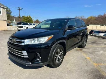 2019 Toyota Highlander 5TDBZRFH5KS956963 Lot 48561056