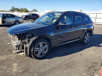 2017 BMW X1 WBXHT3C39H5F73579