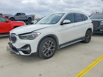 2022 BMW X1 WBXJG7C05N5U52673