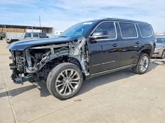 2022 Jeep Grand Wagoneer 1C4SJVFP4NS165973