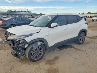 2023 Kia Seltos KNDEPCAA2P7408446