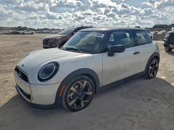 2025 Mini Hardtop WMW13GD08S2X10430