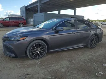 2021 Toyota Camry 4T1G11AK3MU470180 Lot 72481525