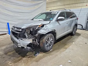 2019 Toyota Highlander 5TDJZRFH7KS578947 Lot 77211455