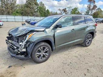 2018 Toyota Highlander 5TDZARFH3JS041257 Lot 48450636