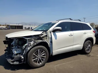 2018 Toyota Highlander 5TDKZRFH9JS527615 Lot 49146066
