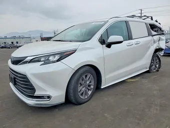 2024 Toyota Sienna 5TDYRKEC8RS198960 Lot 48260466