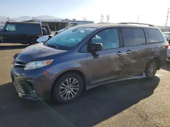 2019 Toyota Sienna 5TDYZ3DC2KS985612 Lot 79822335