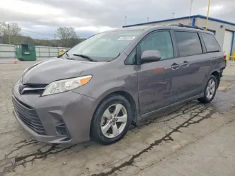 2018 Toyota Sienna 5TDKZ3DC1JS922666 Lot 47605576