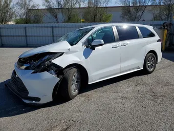 2026 Toyota Sienna 5TDKRKEC8TS295251 Lot 48420636