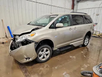 2015 Toyota Sienna 5TDKK3DC1FS587808 Lot 78919065