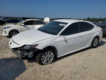 2026 Toyota Camry Hybrid 4T1DAACK0TU662414 Lot 51813686