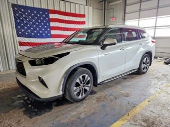 2021 Toyota Highlander 5TDGBRCH0MS039835 Lot 45951846
