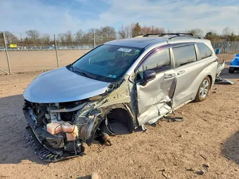 2022 Toyota Sienna 5TDDSKFC6NS043576 Lot 47745526