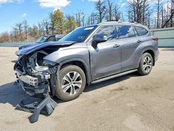 2022 Toyota Highlander 5TDGBRCH4NS073925 Lot 48386536