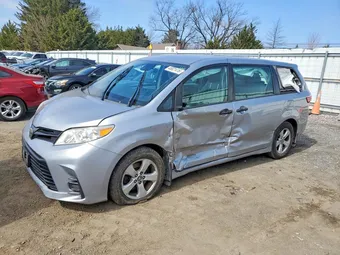 2018 Toyota Sienna 5TDZZ3DC2JS963189 Lot 46621416