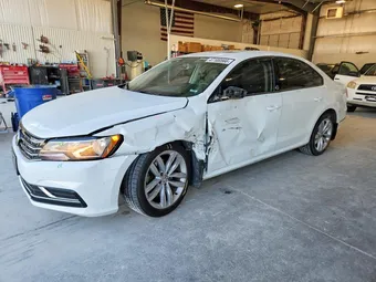 2019 Volkswagen Passat 1VWLA7A39KC006034