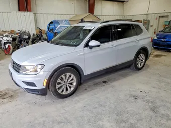 2018 Volkswagen Tiguan 3VV3B7AX2JM083829 Lot 49125726