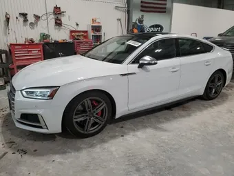 2019 Audi S5 WAUB4CF5XKA075770