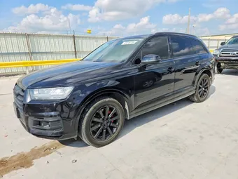 2018 Audi Q7 WA1VAAF7XJD021665