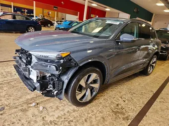 2025 Audi Q6 e-tron WA124BGF7SA053708