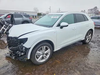 2024 Audi Q3 WA1DECF37R1108526