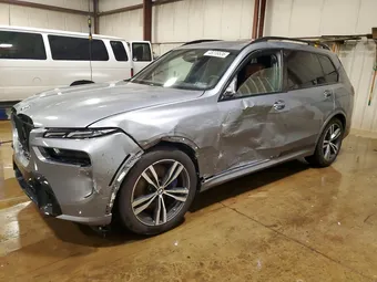 2025 BMW X7 5UX23EM09S9Z90117