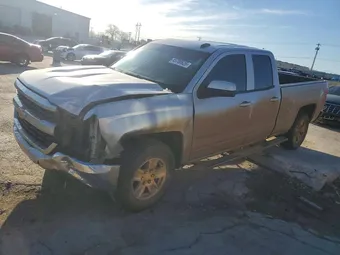 2018 Chevrolet Silverado 1500 1GCRCREH4JZ337639 Lot 45780626