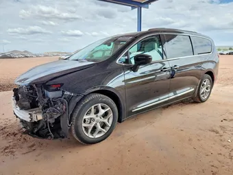 2020 Chrysler Pacifica 2C4RC1BG2LR142584 Lot 49666586