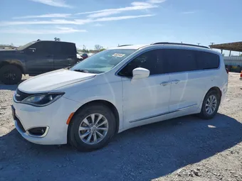 2017 Chrysler Pacifica 2C4RC1BG1HR523446 Lot 46626456