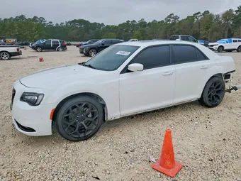 2021 Chrysler 300S 2C3CCABG1MH585472