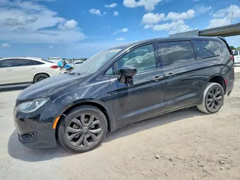 2020 Chrysler Pacifica 2C4RC1FG5LR150253 Lot 49453606