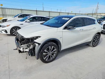2018 Infiniti QX30 SJKCH5CR5JA051869