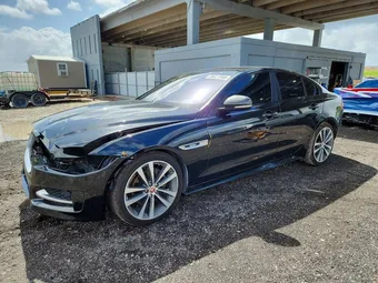 2018 Jaguar XE SAJAF4FN5JCP38665