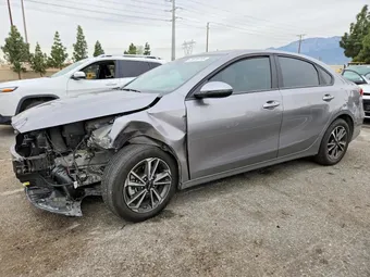 2024 Kia Forte 3KPF24AD3RE827203 Lot 72676775