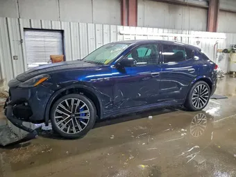 2023 Maserati Grecale ZN682AVM5P7407701