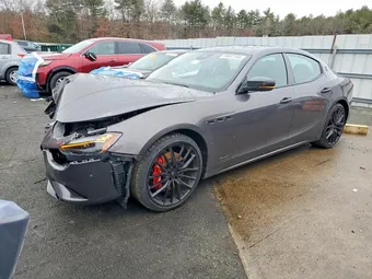 2020 Maserati Ghibli ZAM57YTSXL1349402