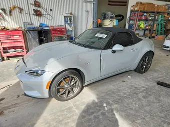 2016 Mazda MX-5 Miata JM1NDAD71G0111741