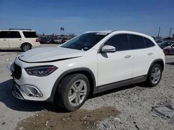 2021 Mercedes-Benz GLA-Class W1N4N4GB5MJ195314