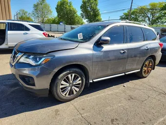 2017 Nissan Pathfinder 5N1DR2MN8HC629858