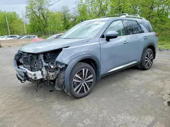2025 Nissan Pathfinder 5N1DR3DK8SC222092