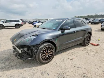 2020 Porsche Macan WP1AA2A56LLB14139