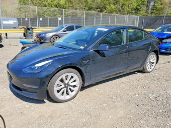 2022 Tesla Model 3 5YJ3E1EA9NF372063 Lot 49105406