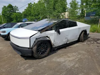 2024 Tesla Cybertruck 7G2CEHED7RA014463