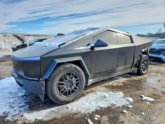 2025 Tesla Cybertruck 7G2CEHED1SA072011