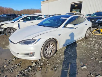 2017 Tesla Model S 5YJSA1E27HF192455